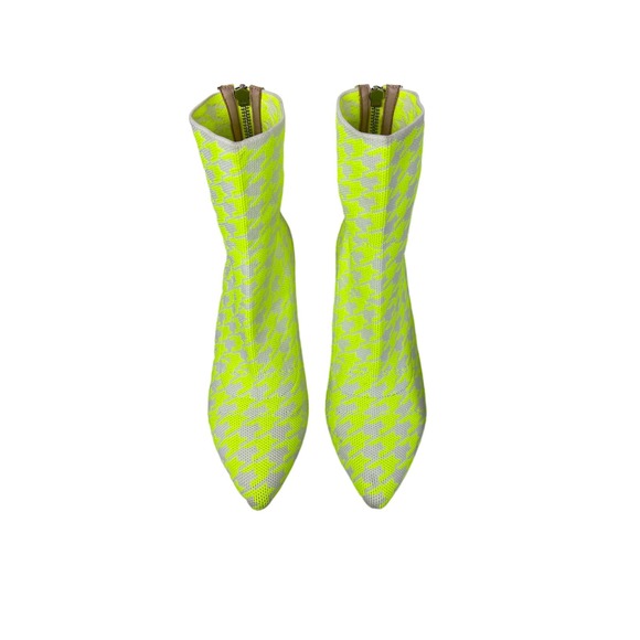 BEAUTIISOLES Shoes - Beautiisoles Platform Heels Booties, Size 7.5